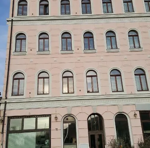 Apartments In Der Friedrich Ebert Strasse 90 Sportforum