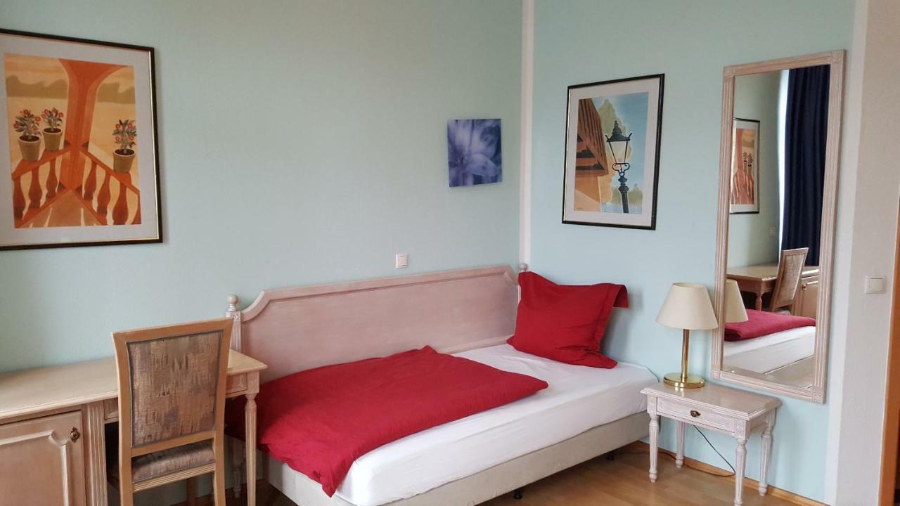 Apartment In Der Friedrich Ebert Strasse 90 Sportforum